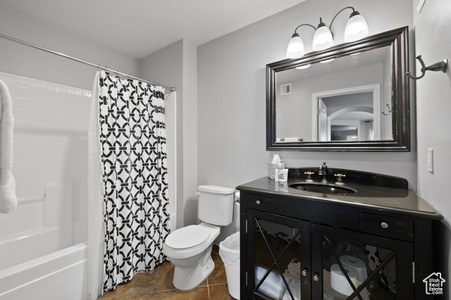 Photo 20 for MLS #2068082 at 1808 W Fox Bay Dr #B202