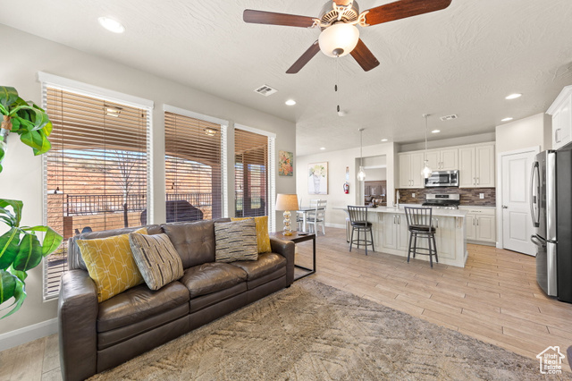 1185 N CASITAS LOOP, Washington UT 84780
