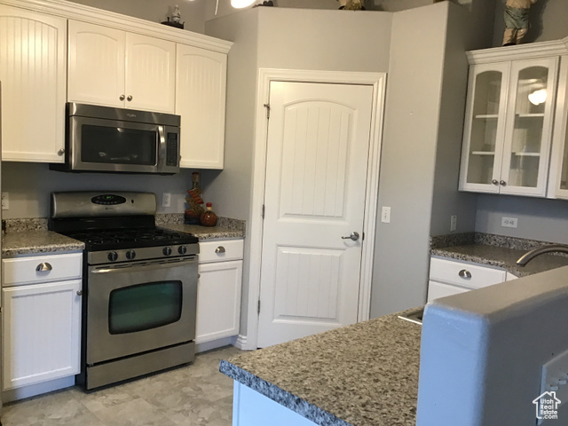 Photo 11 - 734 N Badger Ln #817, Saratoga Springs UT 84045