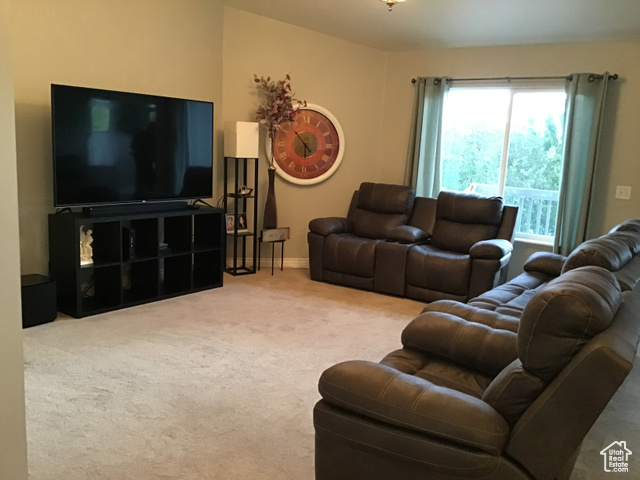 Photo 6 - 734 N Badger Ln #817, Saratoga Springs UT 84045