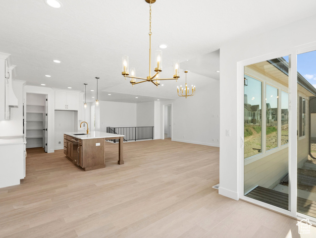 Photo 5 for MLS #2068418 at 2387 E Canyon Crest Dr #44