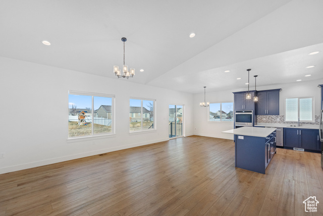 Photo 10 for MLS #2068484 at 2996 S Richards View Rd