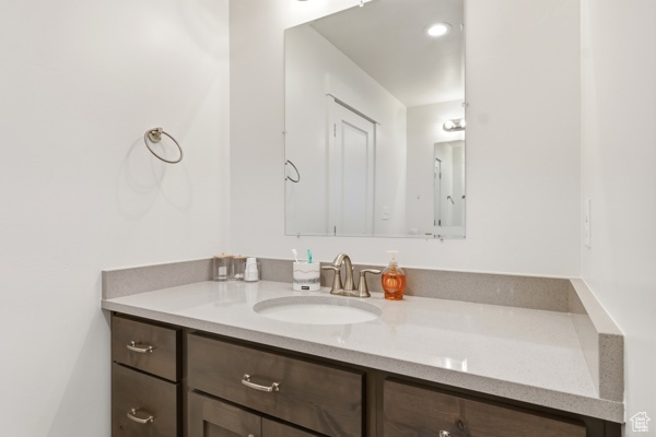 Photo 15 for MLS #2068513 at 637 S 4th W