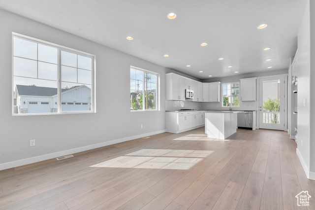 Photo 6 for MLS #2068589 at 3654 W Harvest Gold Way