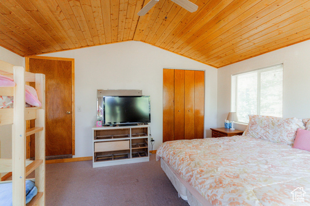 Photo 16 for MLS #2068850 at 1270 W Strawberry Point Rd
