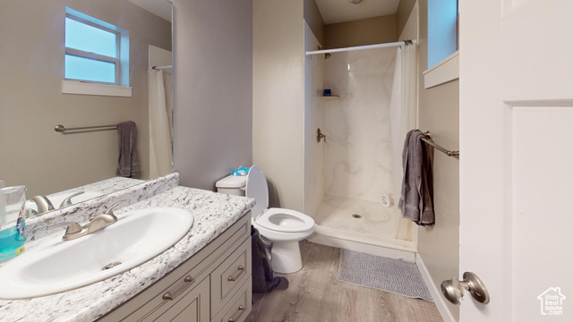 Photo 75 for MLS #2068921 at 222 W Broadway