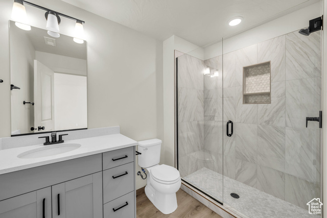Photo 18 for MLS #2068971 at 560 W Aqua Cv #506