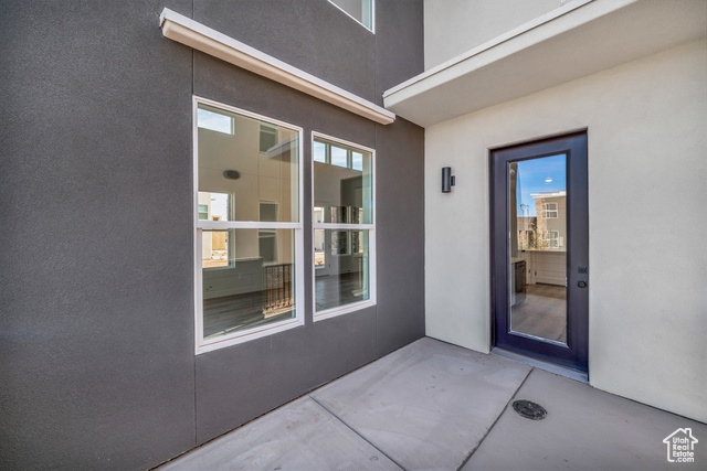 Photo 5 for MLS #2068971 at 560 W Aqua Cv #506