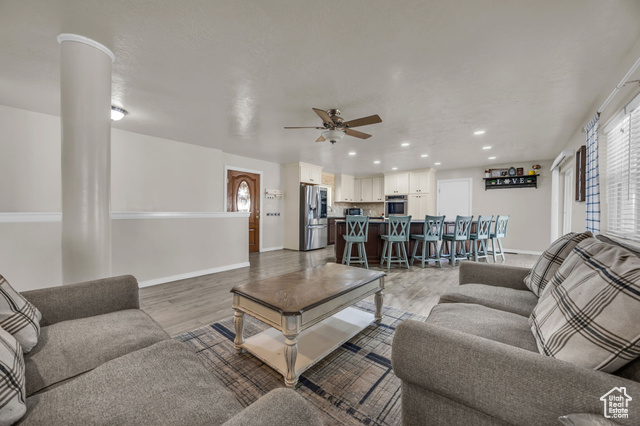 Photo 5 for MLS #2069075 at 263 S Silver Maple Dr