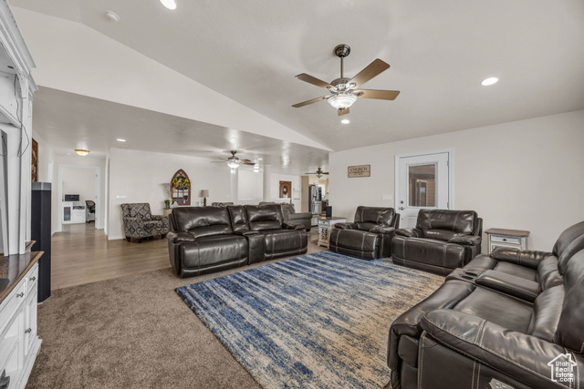 Photo 13 for MLS #2069075 at 263 S Silver Maple Dr