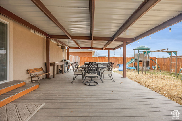 Photo 34 for MLS #2069075 at 263 S Silver Maple Dr