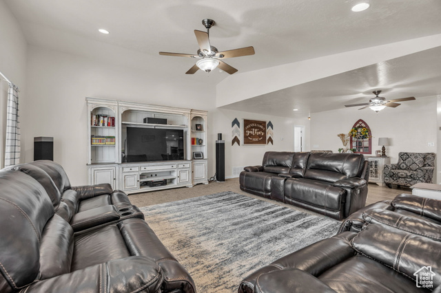 Photo 12 for MLS #2069075 at 263 S Silver Maple Dr