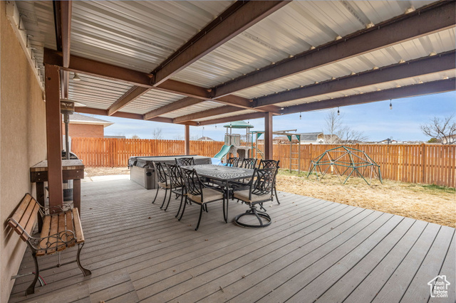 Photo 36 for MLS #2069075 at 263 S Silver Maple Dr