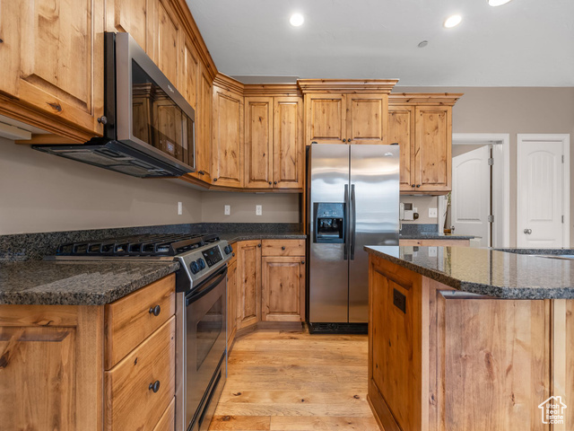 Photo 7 for MLS #2069135 at 963 E Taliesen #104