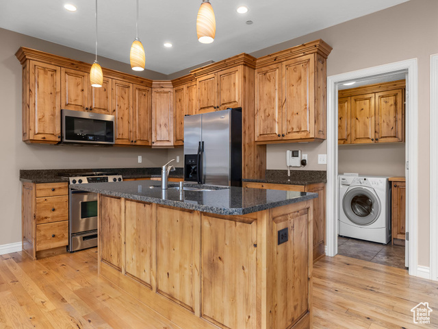 Photo 6 for MLS #2069135 at 963 E Taliesen #104