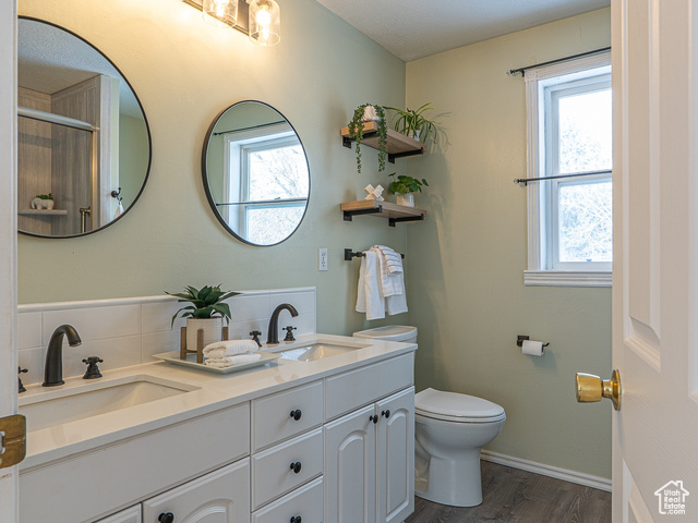 Photo 30 for MLS #2069138 at 1045 Fox Farm Rd