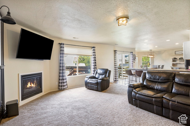 Photo 12 for MLS #2069264 at 5943 N Bleeker
