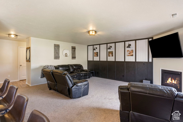 Photo 11 for MLS #2069264 at 5943 N Bleeker