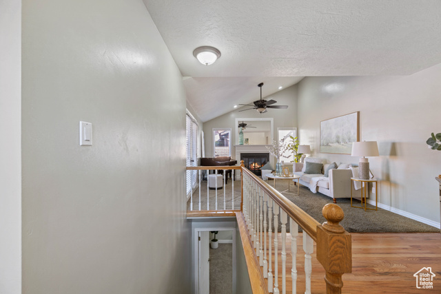 Photo 5 for MLS #2069375 at 545 Valley View Dr  #18