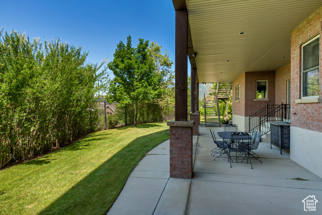 Photo 80 for MLS #2069388 at 196 S Holly Dr
