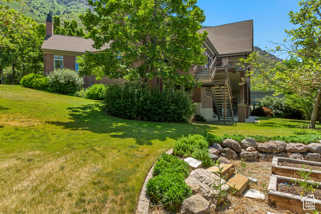 Photo 81 for MLS #2069388 at 196 S Holly Dr