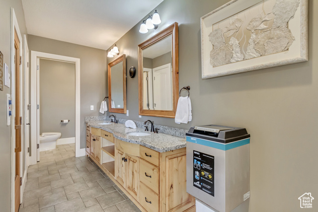 Photo 67 for MLS #2069388 at 196 S Holly Dr