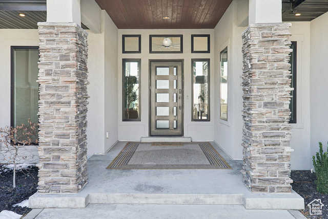 Photo 11 for MLS #2069400 at 4379 N Ridge View Way