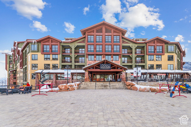 3855  GRAND SUMMIT DR #214 Q3, Park City UT 84098