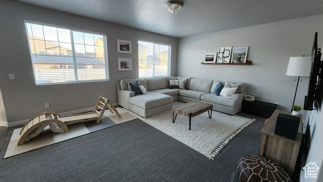 Photo 12 for MLS #2069516 at 1395 E Kelsey Dr
