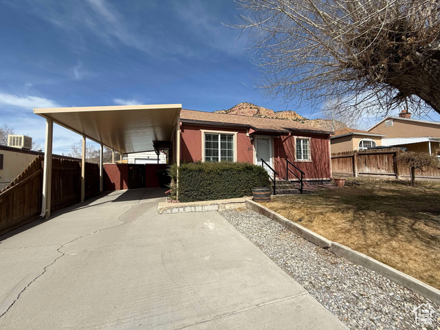 581 PINION ST, East Carbon UT 84520