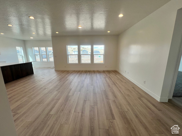 Photo 8 for MLS #2069832 at 1550 S White Sage Dr #323