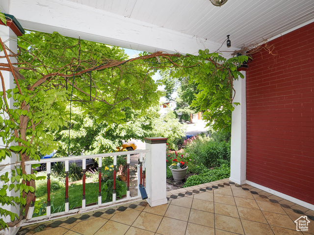 Photo 23 for MLS #2069874 at 258 N J St
