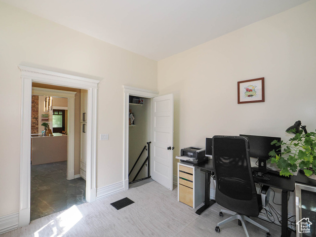 Photo 21 for MLS #2069874 at 258 N J St