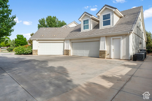 Photo 83 for MLS #2069902 at 2917 S Old Farm Rd