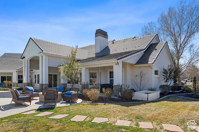 Photo 3 for MLS #2069902 at 2917 S Old Farm Rd