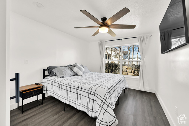 Photo 34 for MLS #2069994 at 1072 S 925 East
