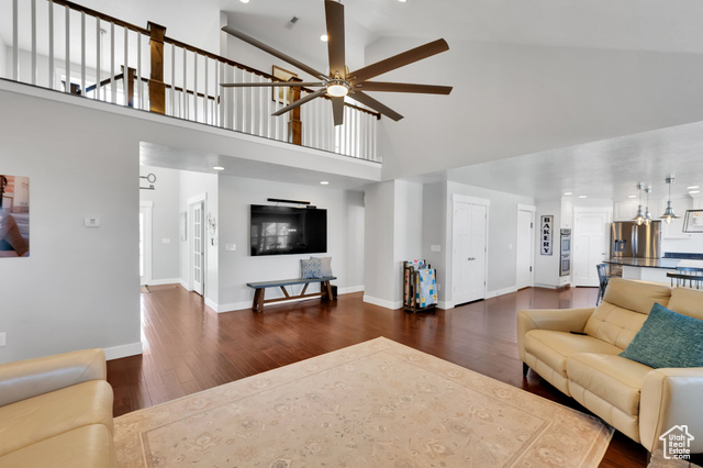 Photo 8 for MLS #2069994 at 1072 S 925 East