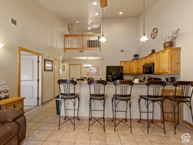 Photo 12 for MLS #2070035 at 2 Desert Wind Dr #2