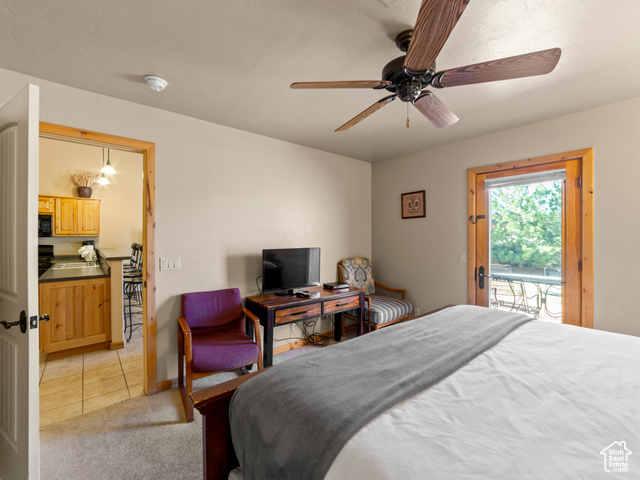 Photo 15 for MLS #2070035 at 2 Desert Wind Dr #2