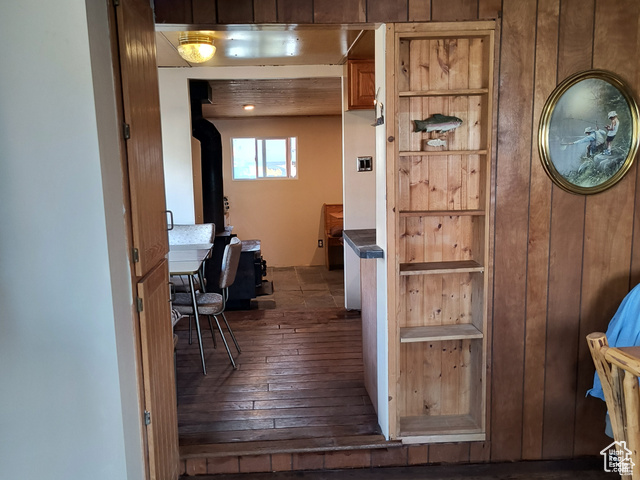 Photo 15 for MLS #2070152 at 45 E Ivy St