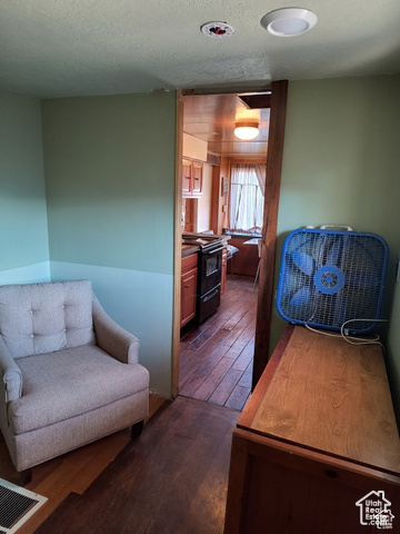Photo 12 for MLS #2070152 at 45 E Ivy St