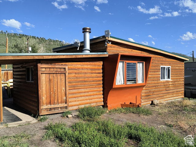 Photo 2 for MLS #2070152 at 45 E Ivy St