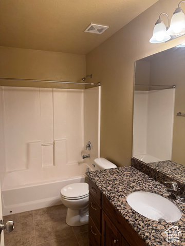 332 E Jordan Cove Ln