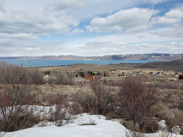 Photo 30 for MLS #2070383 at 833 W Sunrise Cir