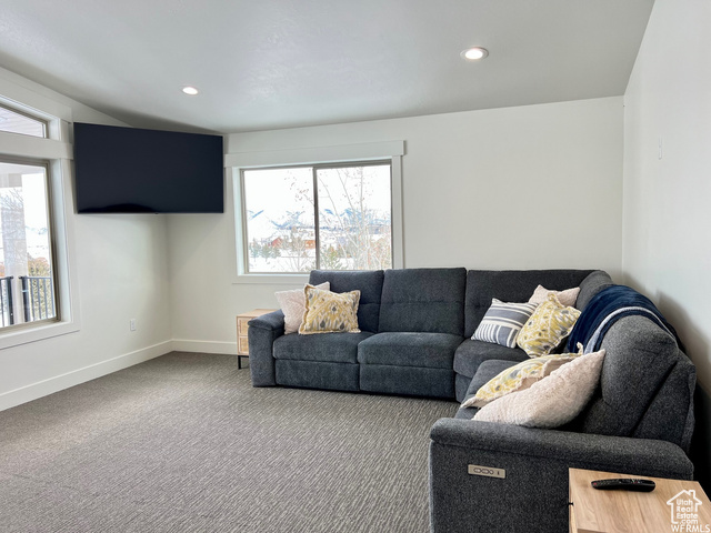 Photo 23 for MLS #2070383 at 833 W Sunrise Cir