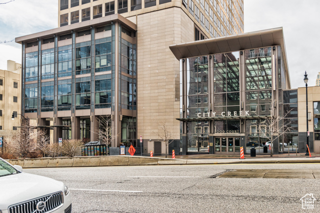 Photo 17 for MLS #2070434 at 29 S State St #317