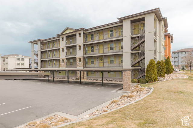 This desirable top-level condo in VILLA D'ESTE offers 2 bedrooms and 1 bathroom, priced at an attractive $275,000. The location can't be beat-just minutes from UVU, BYU, Provo Canyon, and a quick 2-minute drive to the freeway.  This condo is perfect for a young couple, college student, or investor looking for a great opportunity in a prime area.  Amenities include a playground, basketball court, volleyball court, and a large grassy area, providing a great outdoor space for relaxation and recreation. Included with the purchase are all appliances, and there's 1 covered parking stall for your convenience. With its ideal location, excellent amenities, affordable price, and move-in readiness, this is a fantastic find!