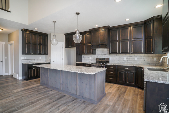 Photo 6 for MLS #2070542 at 770 E Mountain Rd