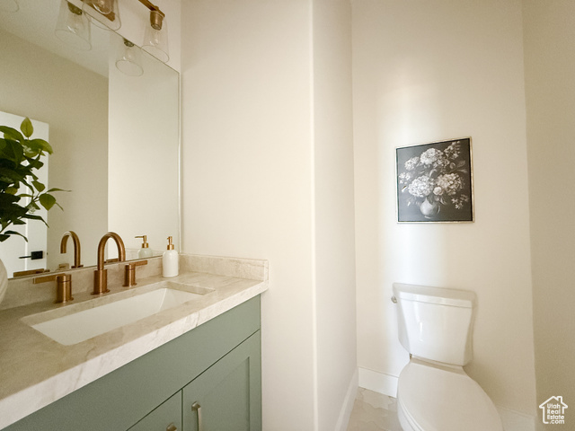 Photo 10 for MLS #2070560 at 454 W 2520 North #325