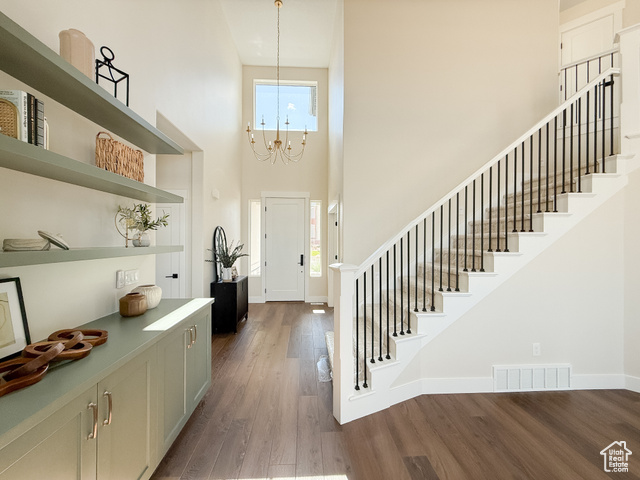 Photo 8 for MLS #2070560 at 454 W 2520 North #325